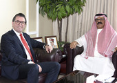 وزير شئون الدفاع يستقبل القنصل الفخري للاتحاد السويسري لدى البحرين