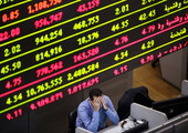 البورصة المصرية تخسر 2.3 مليار جنيه ومؤشرها الرئيسي يتراجع بنسبة 1.44%
