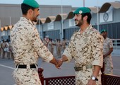 البحرين : قائد قوة الحرس الملكي الخاصة يستقبل مجموعة 