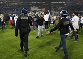 إلقاء القبض على 12 شخصا اثر اشتباكات بين مشجعي ليون وبشكتاش
