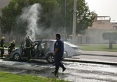 بالصور... اندلاع حريق بسيارة مواطنة بالقرب من تقاطع السلمانية