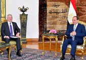 وزير الدفاع الاميركي في القاهرة لتعزيز التقارب في العلاقات مع مصر