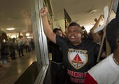 البرازيل تخفض سن التقاعد بين ضباط الشرطة بعد احتجاجات عنيفة