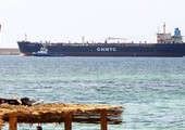 ليبيا تستولي على ناقلتين تهربان النفط بعد تبادل لإطلاق النار