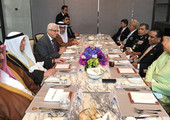 البحرين : محمد بن مبارك يستعرض مسيرة العلاقات الثنائية مع نائب رئيس وزراء ماليزيا