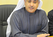 البحرين : وزير 
