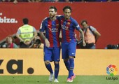 بالفيديو... تمريرات على طبق من ذهب في الموسم الماضي