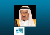 العاهل السعودي يتلقى اتصالاً هاتفياً من الرئيس الفرنسي